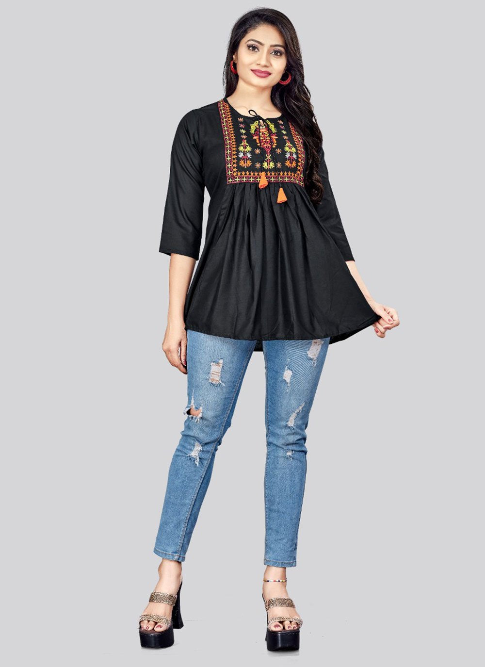 Casual Kurti Rayon Black Embroidered Kurtis