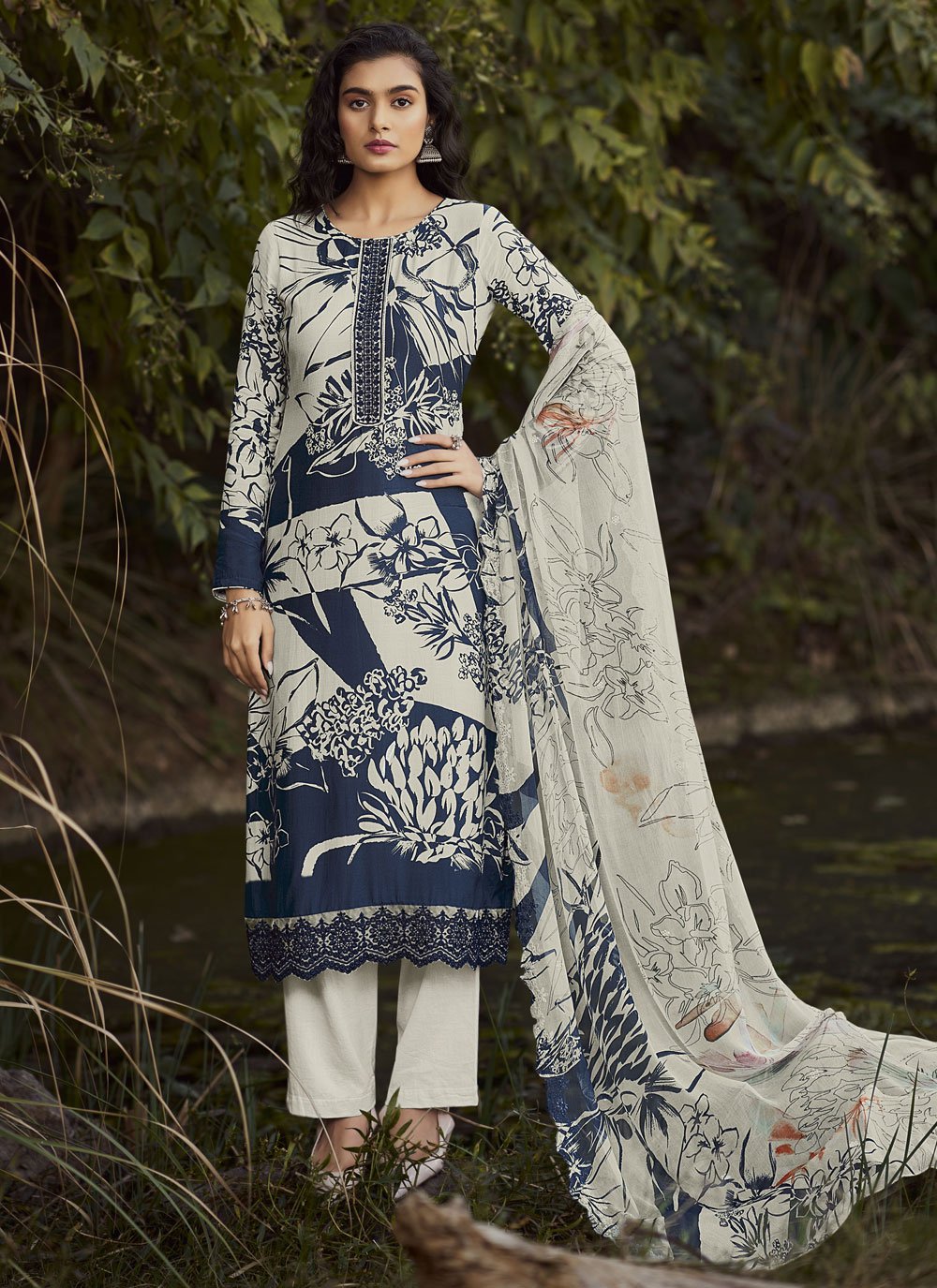 Salwar Suit Muslin Viscose Blue Off White Digital Print Salwar Kameez