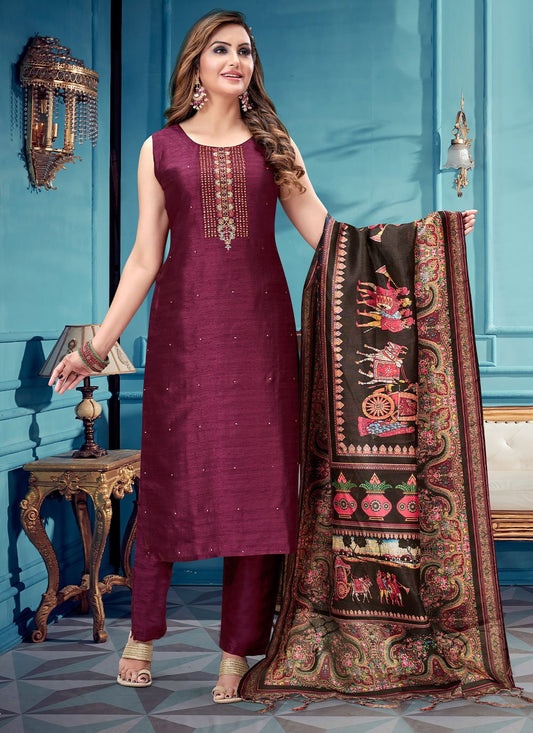 Salwar Suit Silk Purple Embroidered Salwar Kameez
