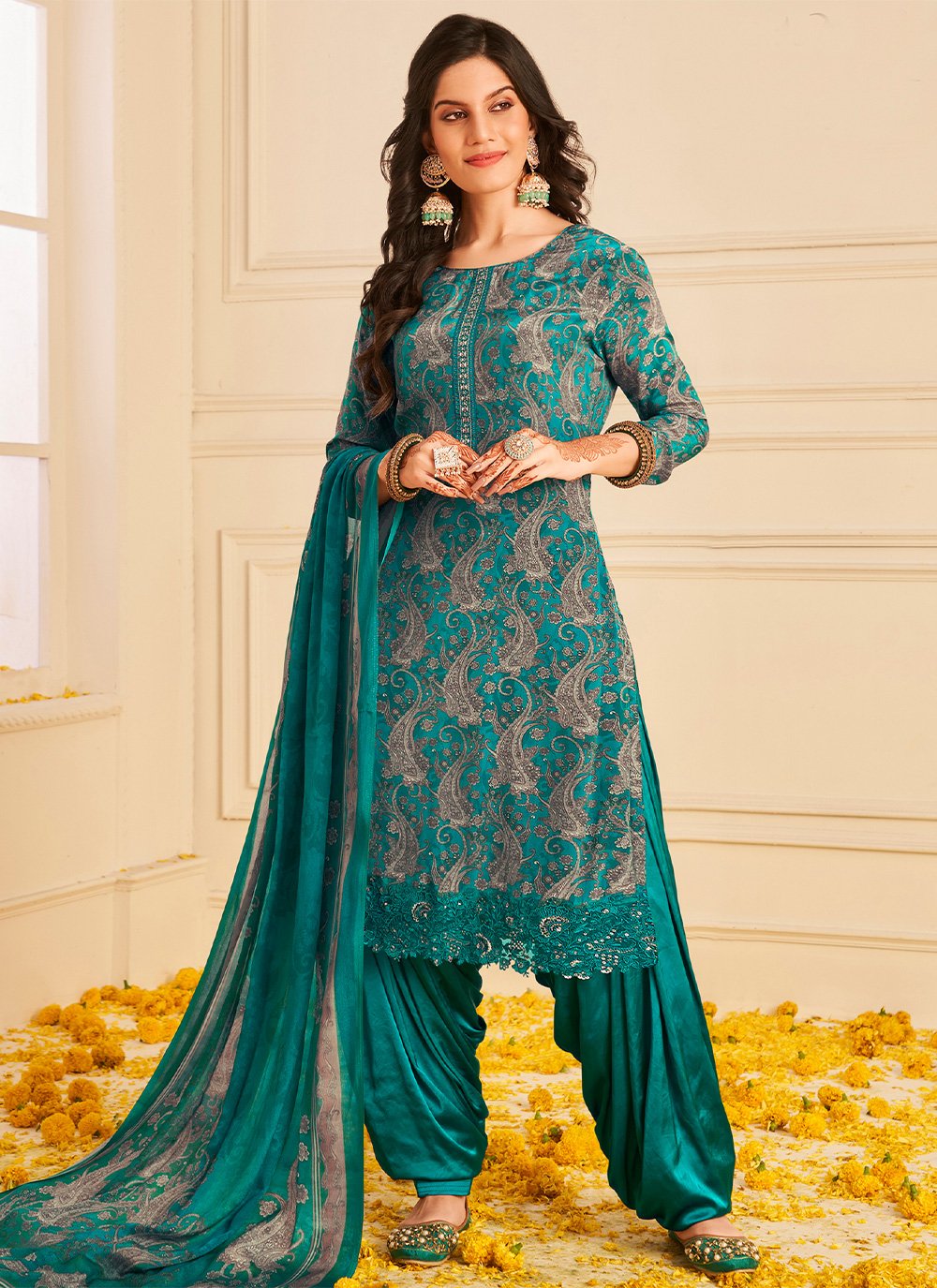 Salwar Suit Pure Crepe Teal Embroidered Salwar Kameez