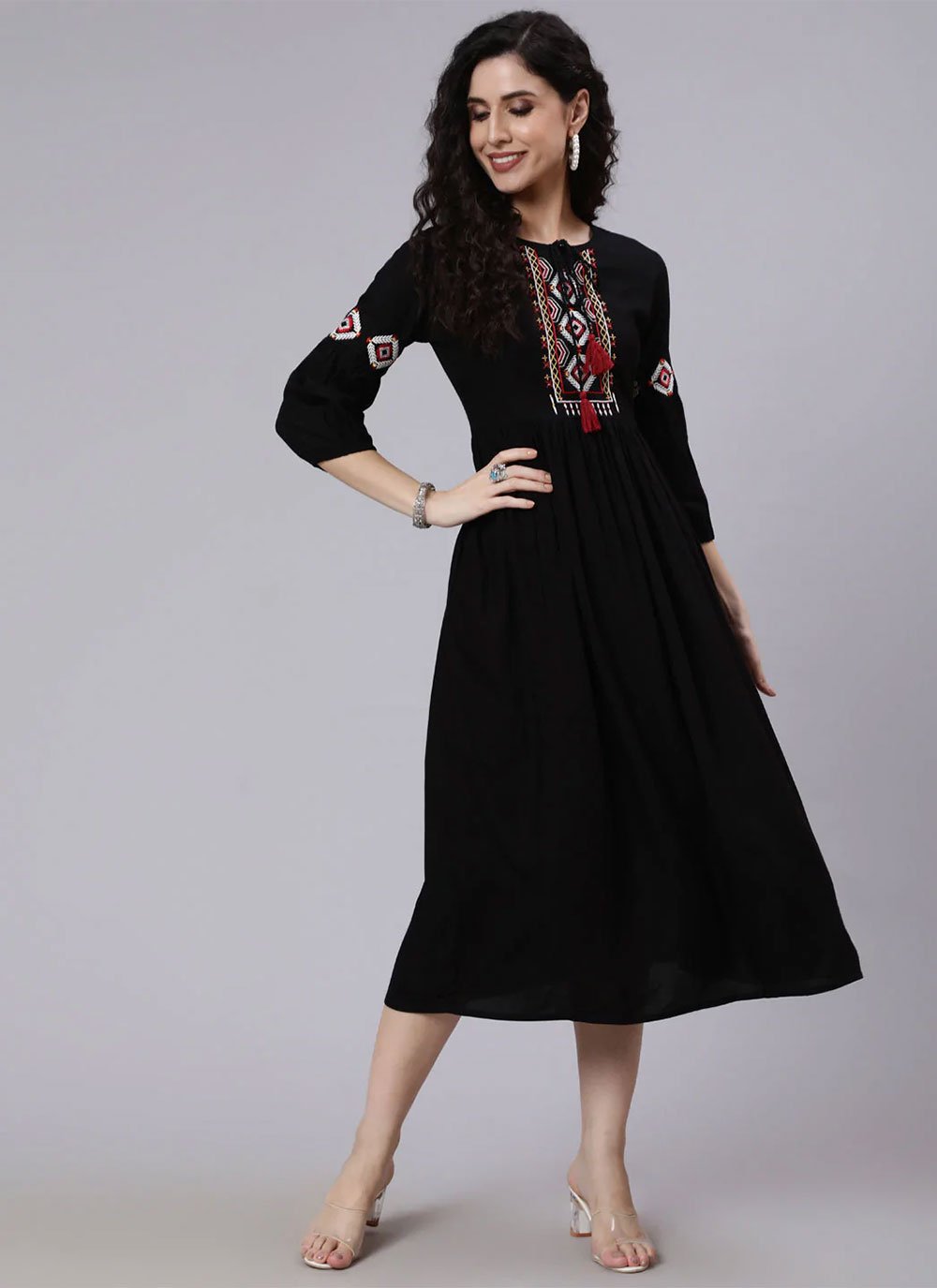 Casual Kurti Rayon Viscose Black Embroidered Kurtis