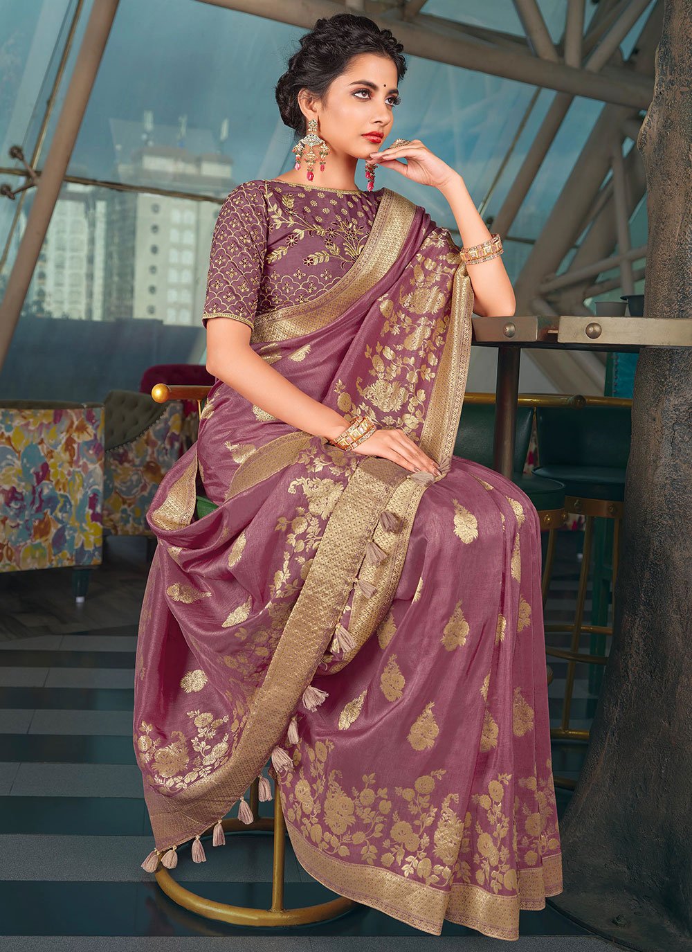 Classic Pure Dola Silk Pink Embroidered Saree