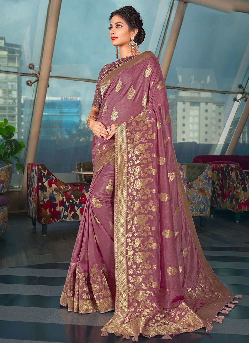 Classic Pure Dola Silk Pink Embroidered Saree