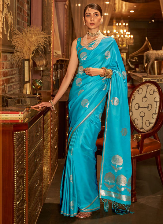 Classic Handloom Silk Satin Firozi Weaving Saree