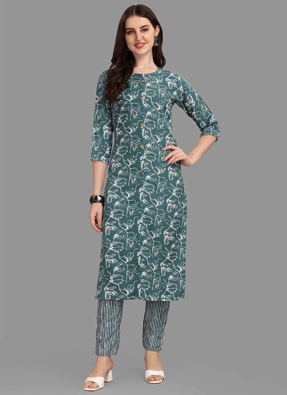 Casual Kurti Faux Crepe Rama Floral Patch Kurtis