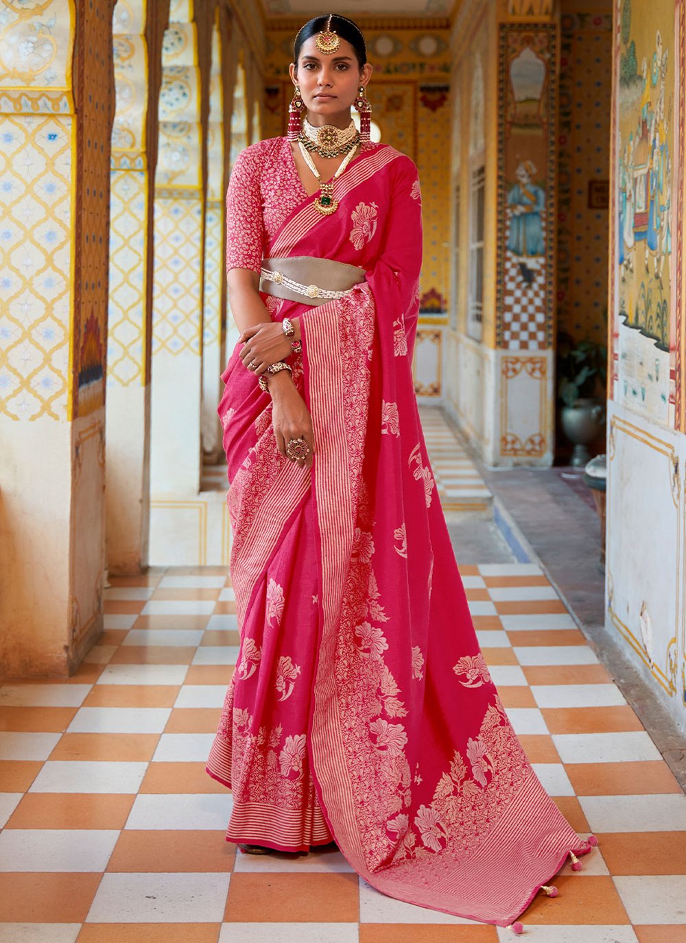 Classic Silk Pink Foil Print Saree