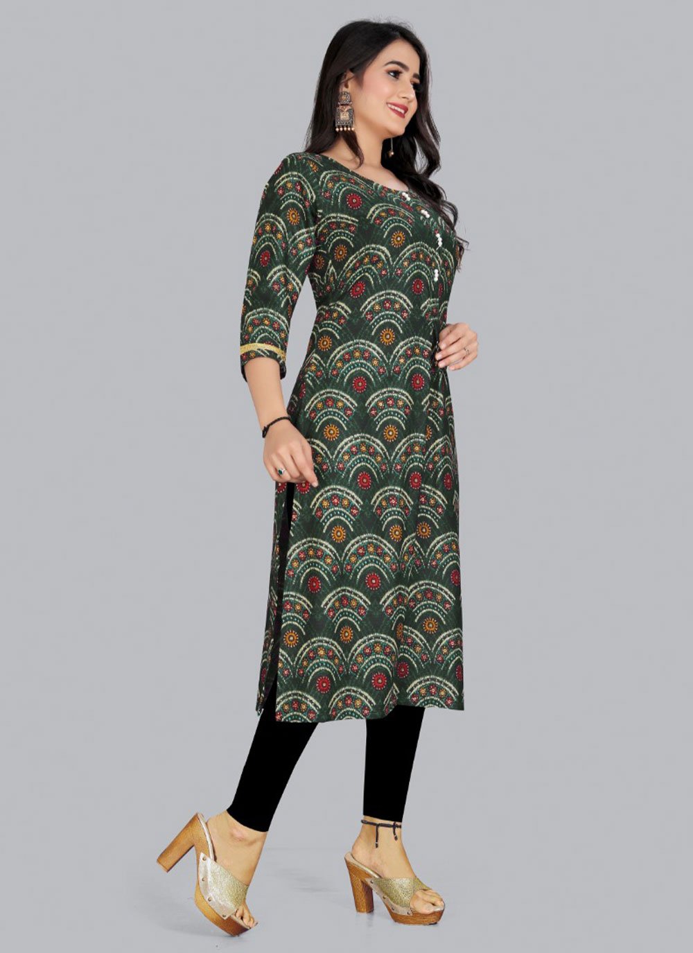 Designer Kurti Rayon Viscose Green Foil Print Kurtis