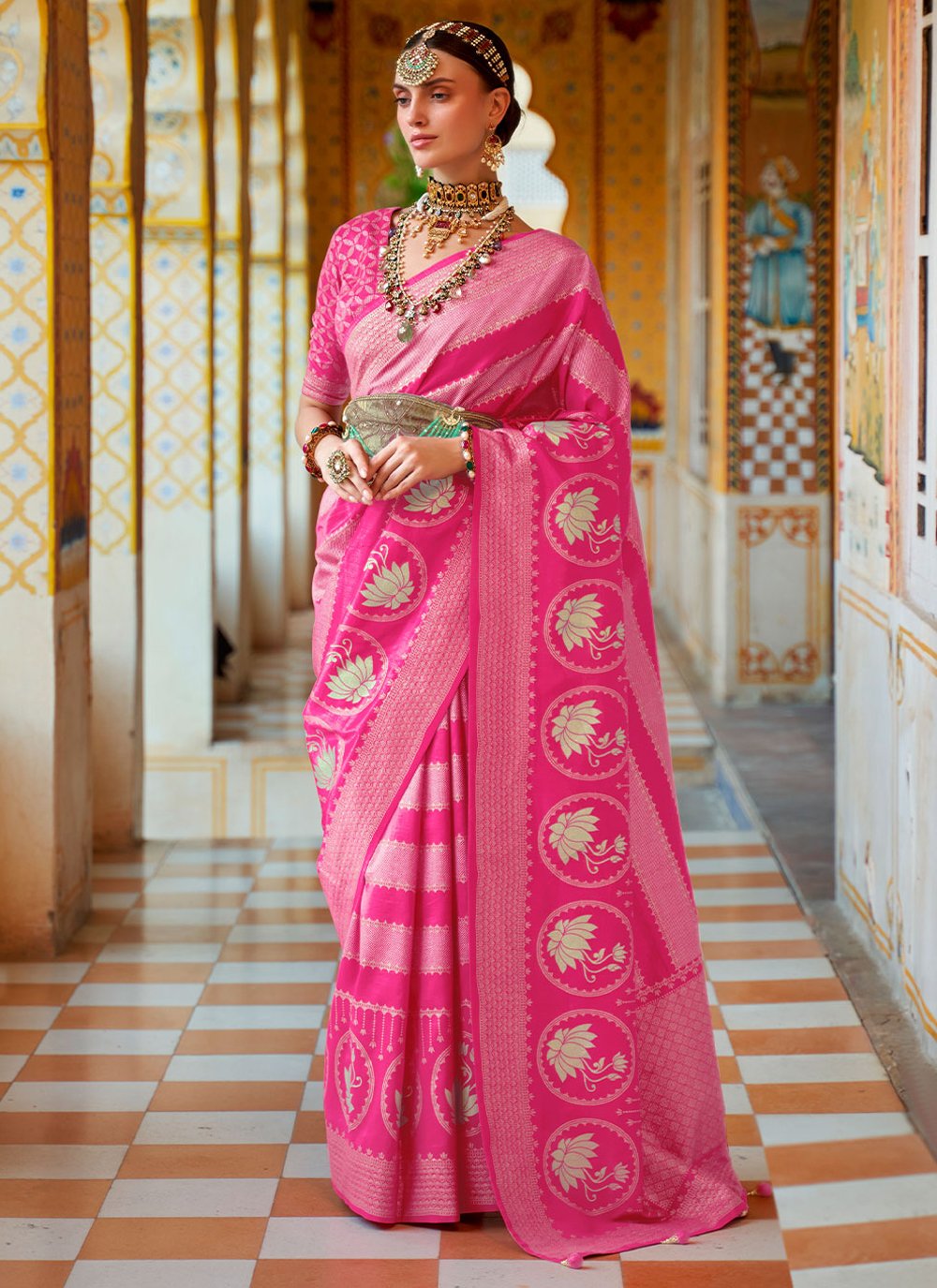 Designer Silk Pink Foil Print Saree