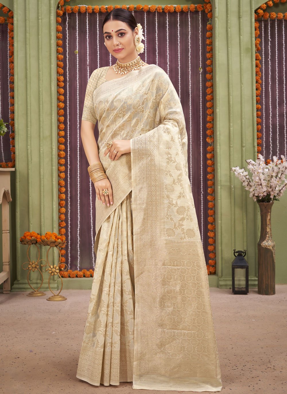 Traditional Saree Linen Cream Foil Print Saree