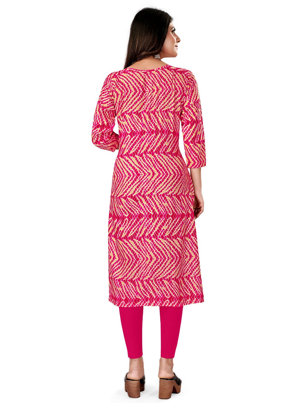 Designer Kurti Rayon Viscose Pink Foil Print Kurtis