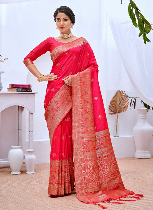 Trendy Saree Banarasi Silk Fuchsia Weaving Saree