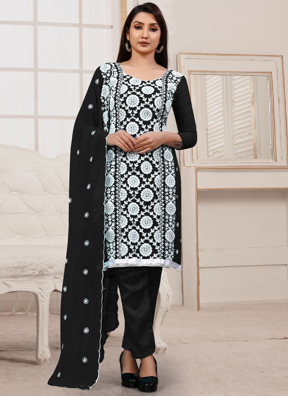 Salwar Suit Georgette Black Embroidered Salwar Kameez