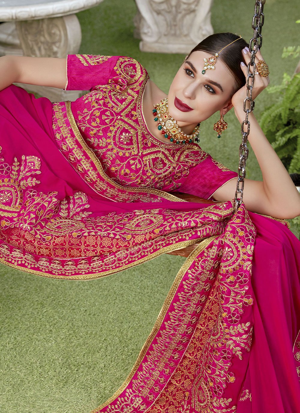 Traditional Saree Georgette Rani Diamond Saree