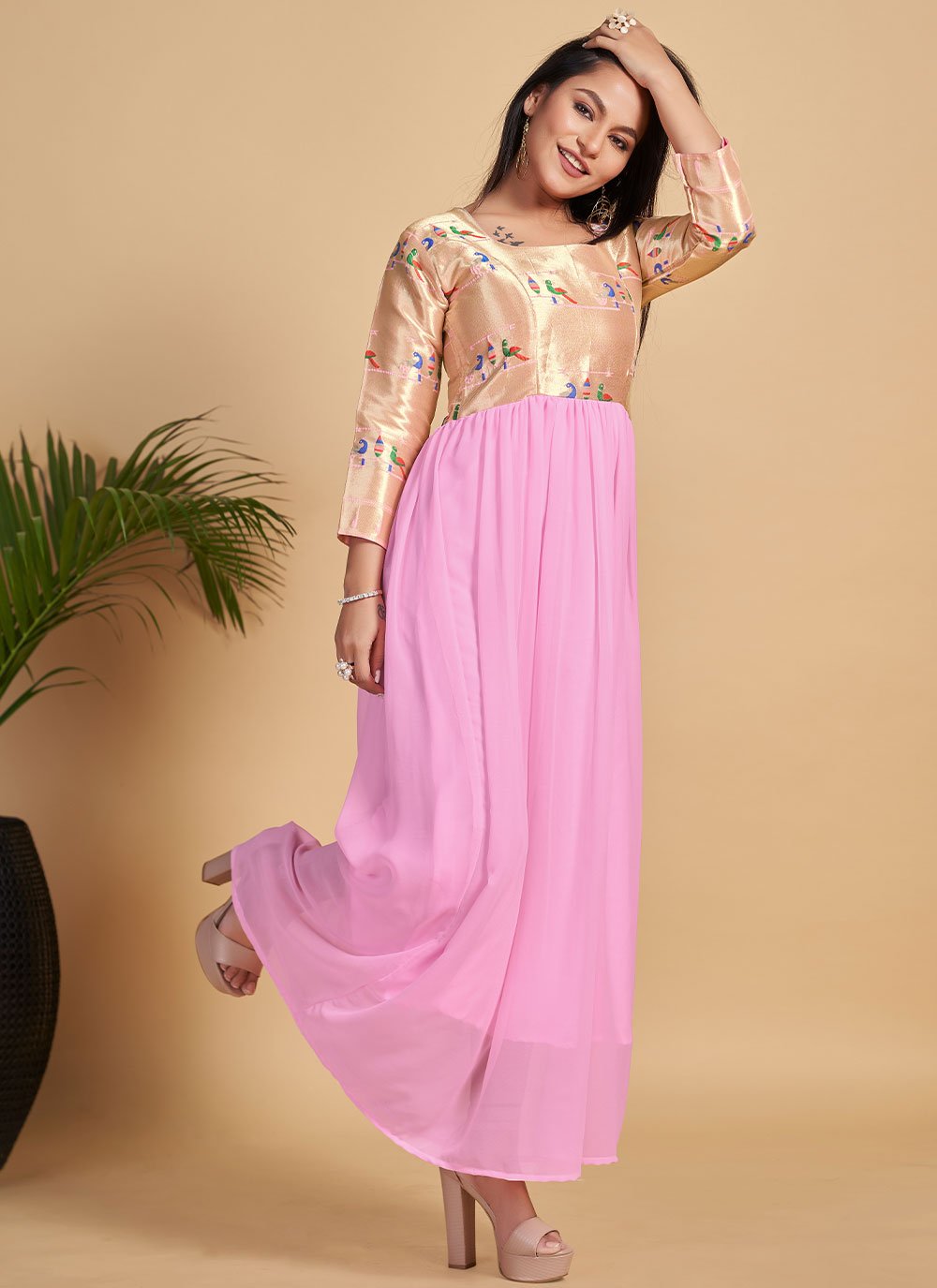 Gown Georgette Pink Woven Gown