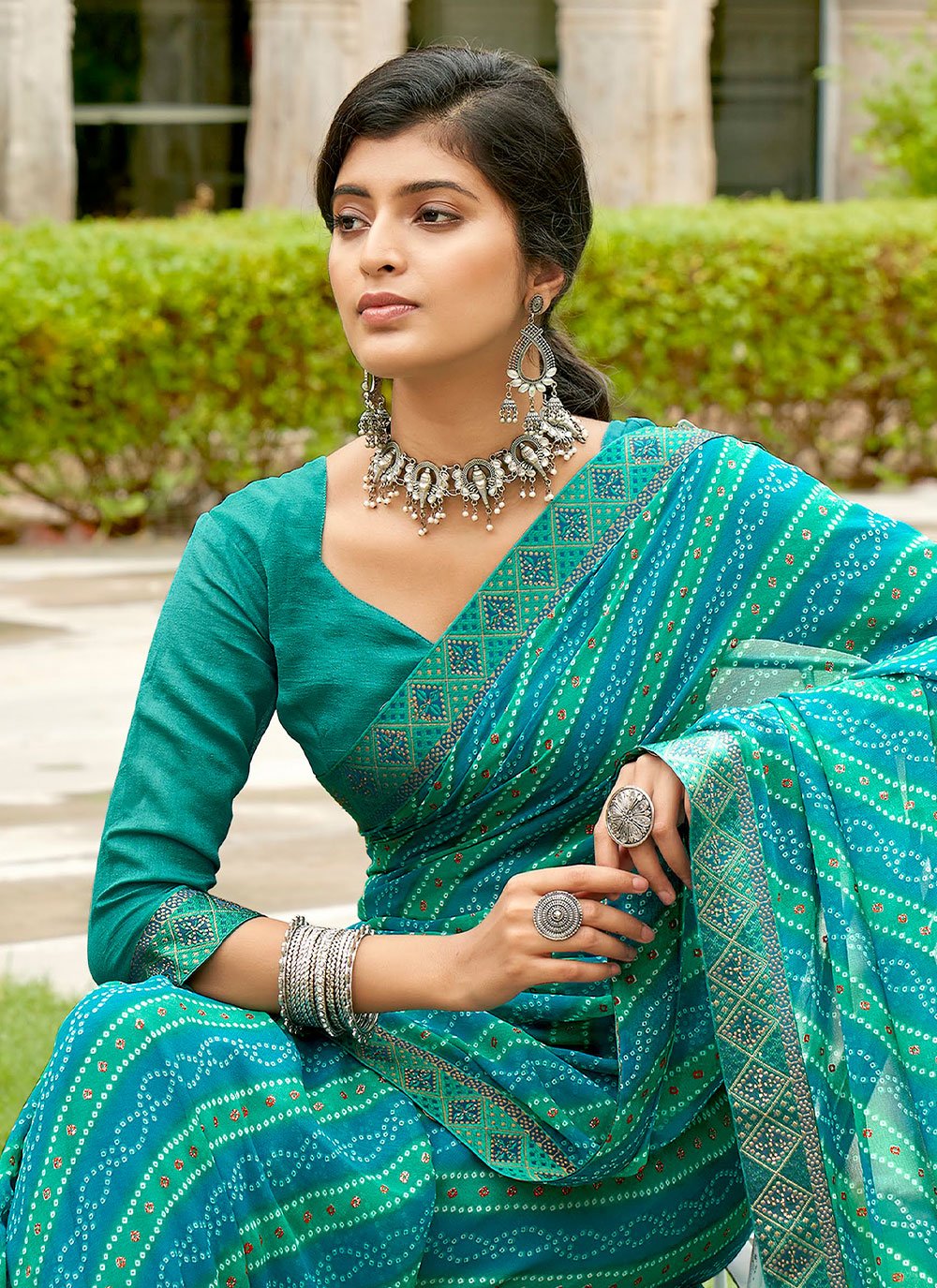 Contemporary Georgette Turquoise Print Saree