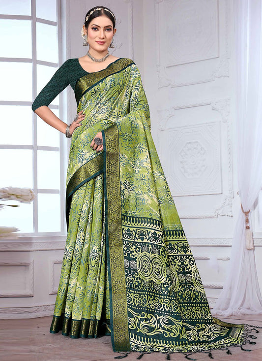 Classic Banarasi Silk Green Patch Border Saree