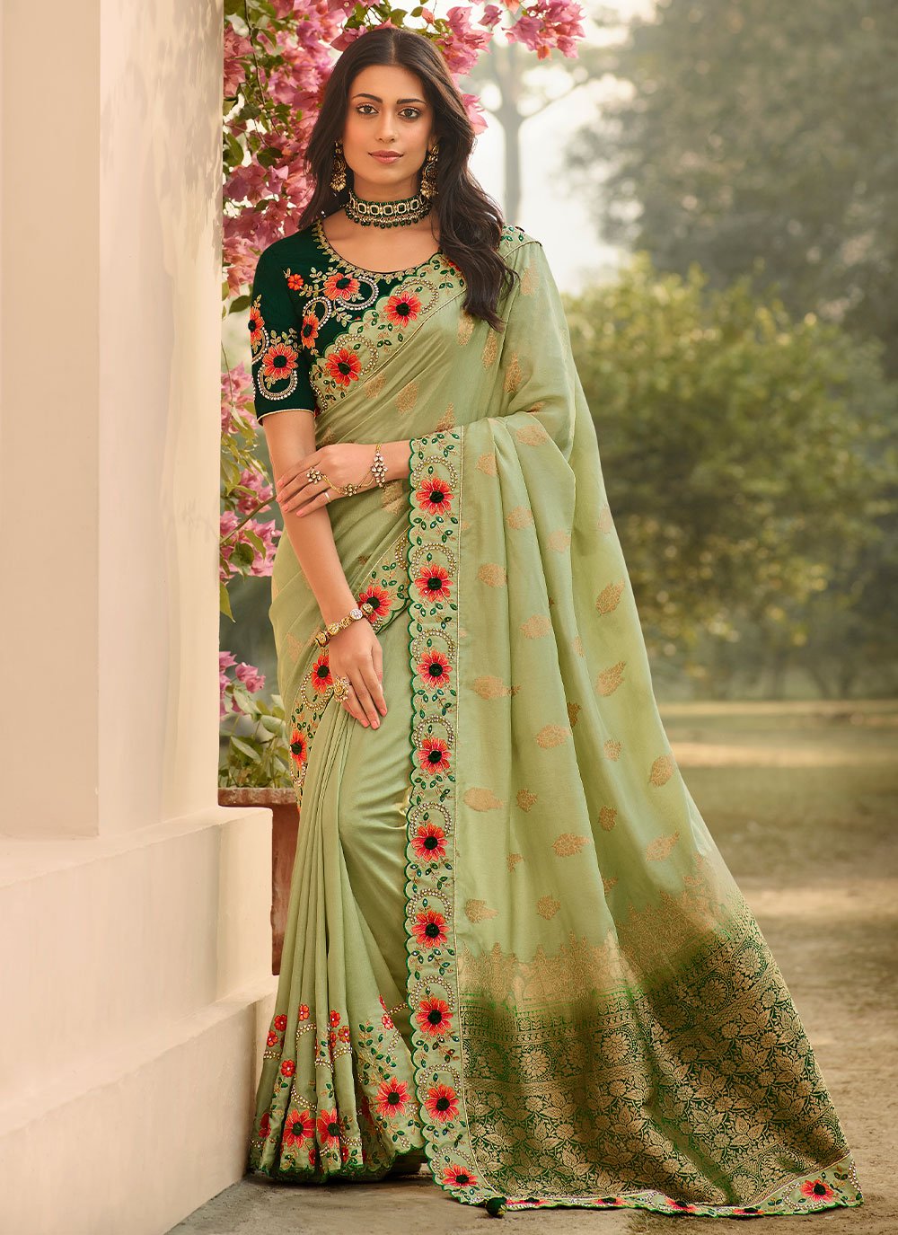 Contemporary Silk Green Patch Border Saree