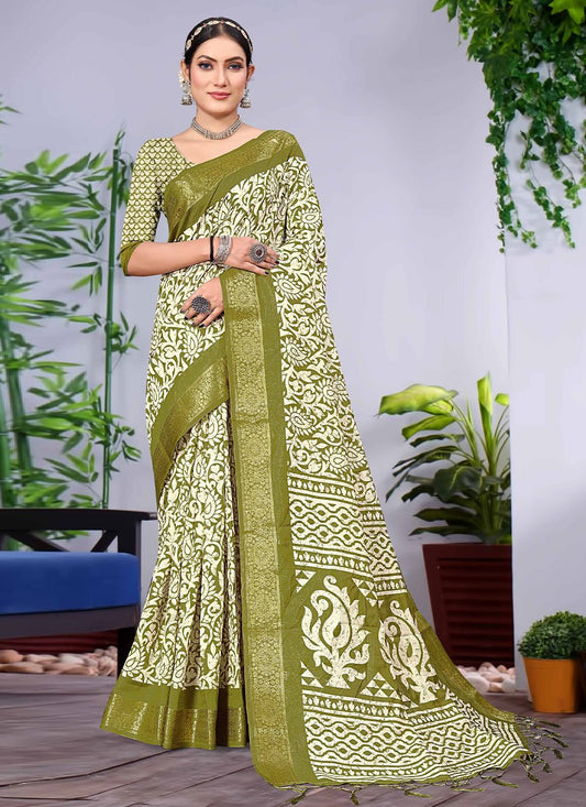 Trendy Saree Banarasi Silk Green Patch Border Saree