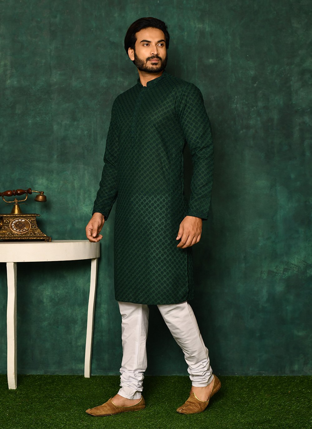 Kurta Pyjama Cotton Green Chikankari Work Mens