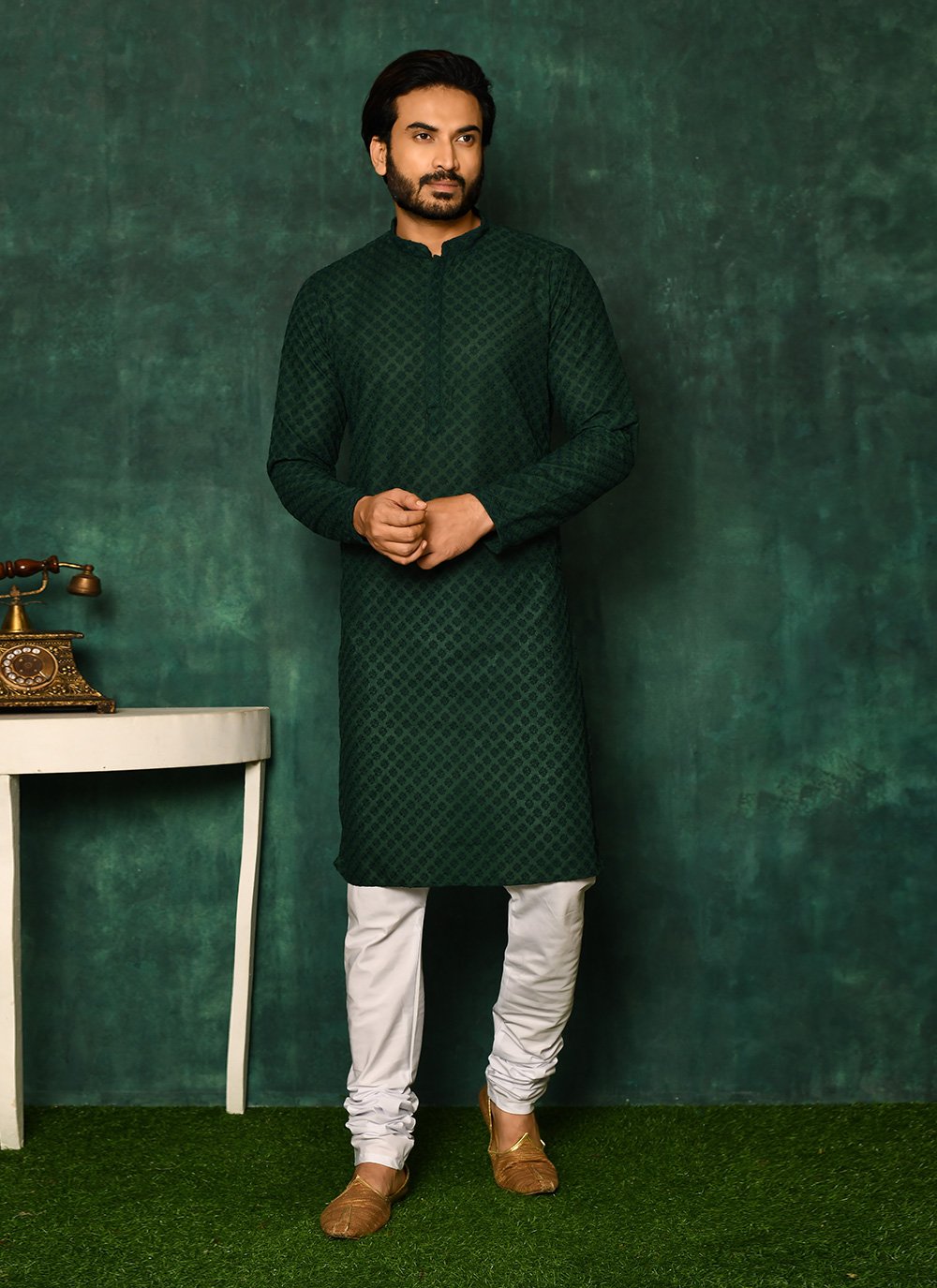 Kurta Pyjama Cotton Green Chikankari Work Mens