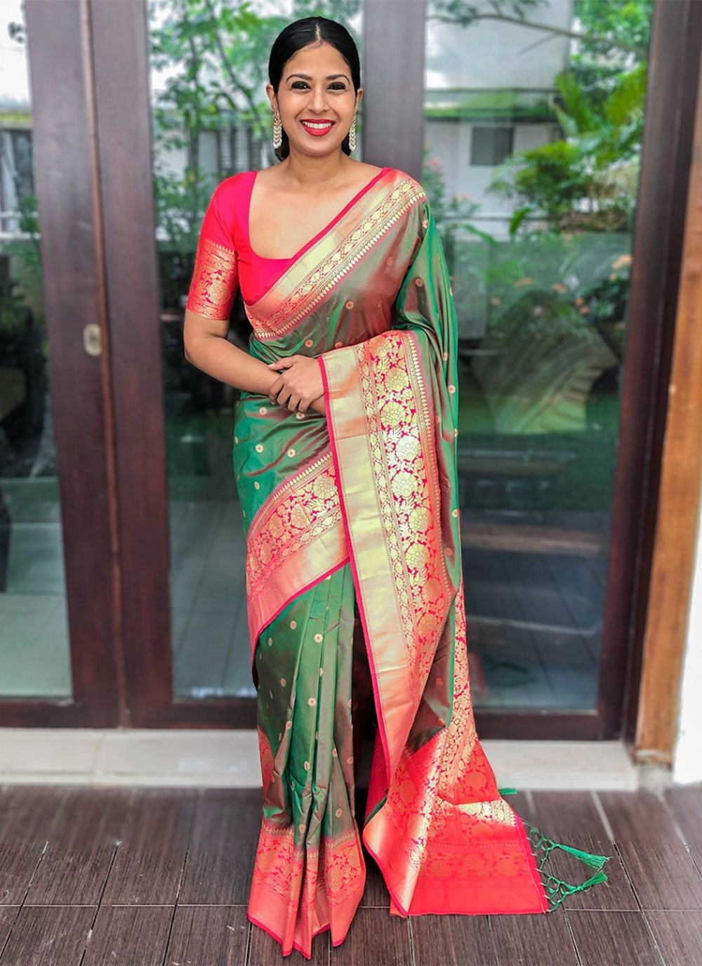 Contemporary Silk Green Weaving Saree