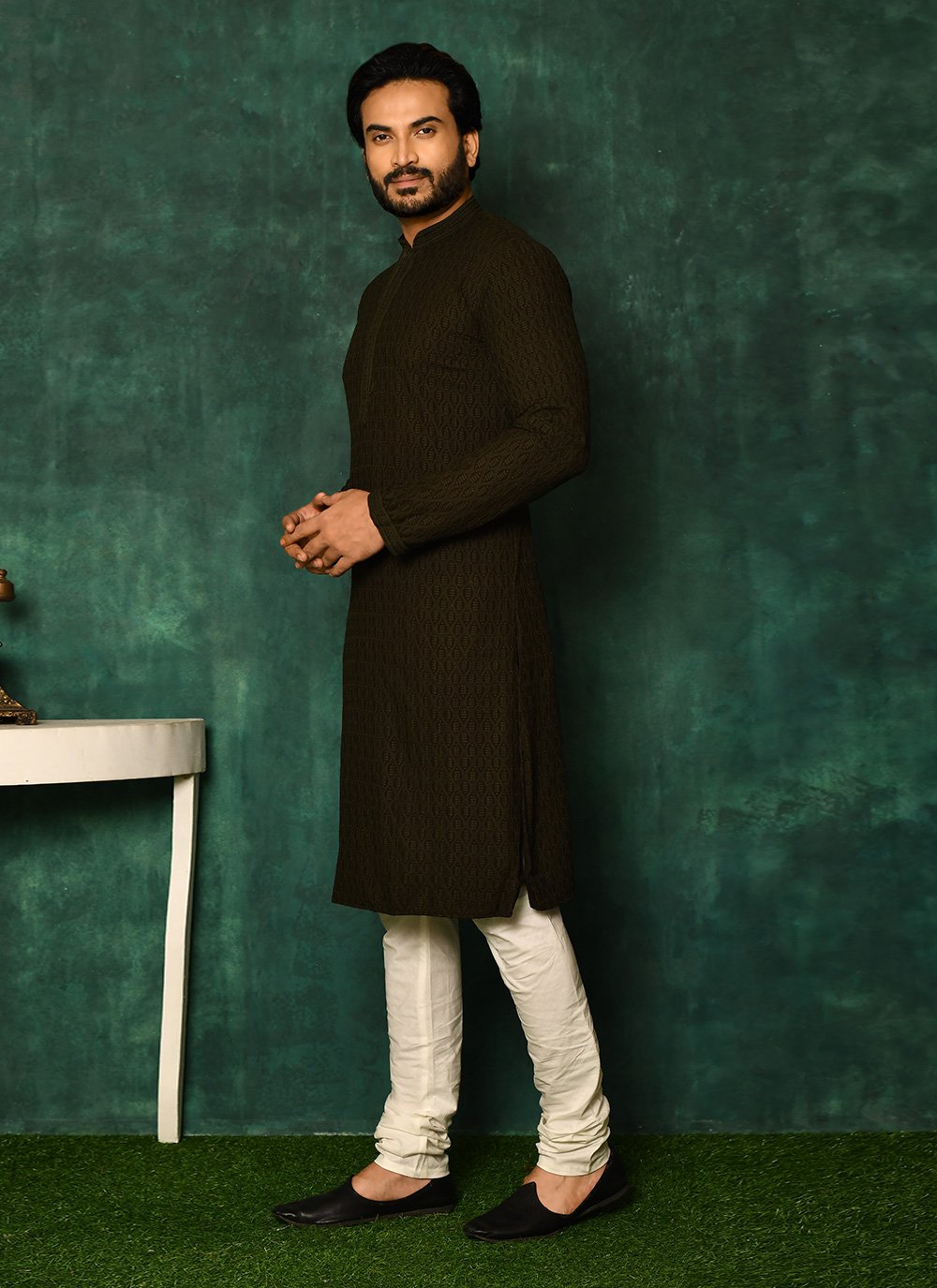 Kurta Pyjama Cotton Green Chikankari Work Mens