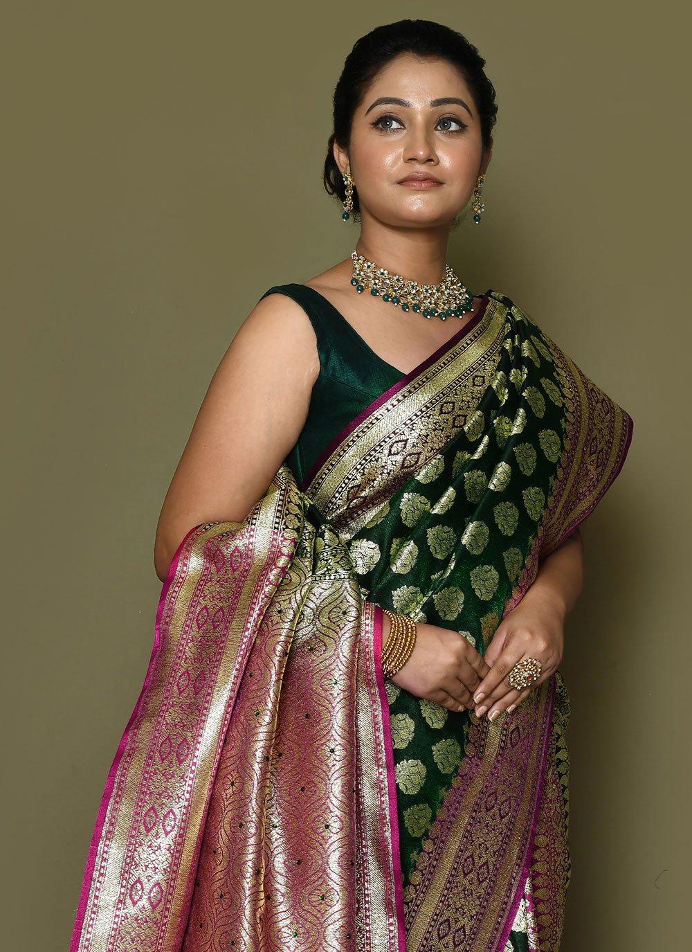 Trendy Saree Kanjivaram Silk Green Weaving Saree