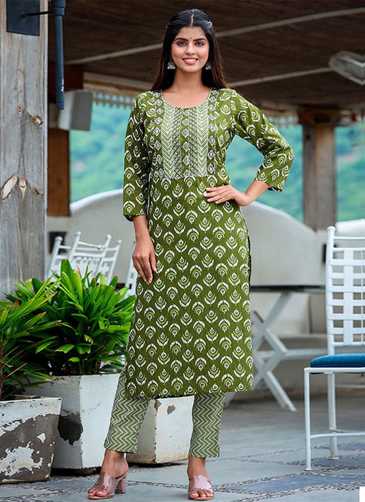 Designer Kurti Cotton Green Print Kurtis