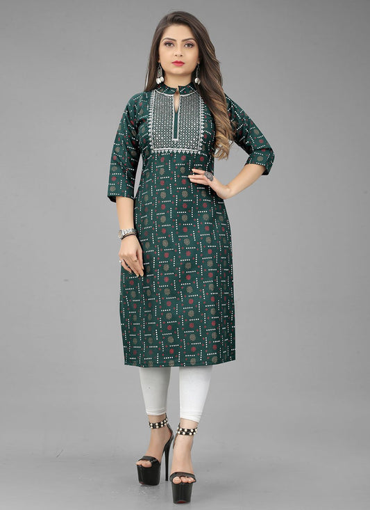 Casual Kurti Cotton Green Embroidered Kurtis