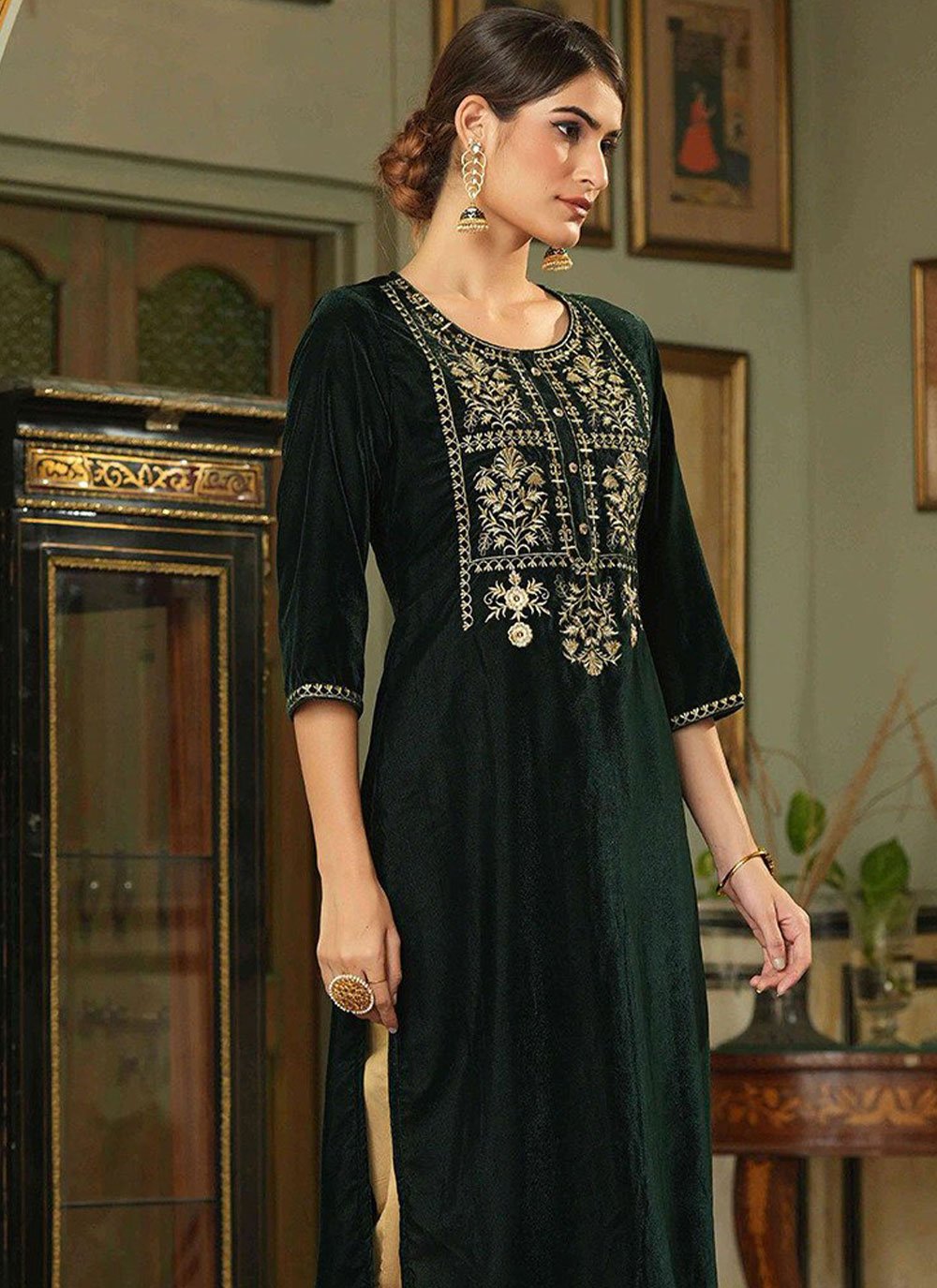 Casual Kurti Velvet Green Embroidered Kurtis