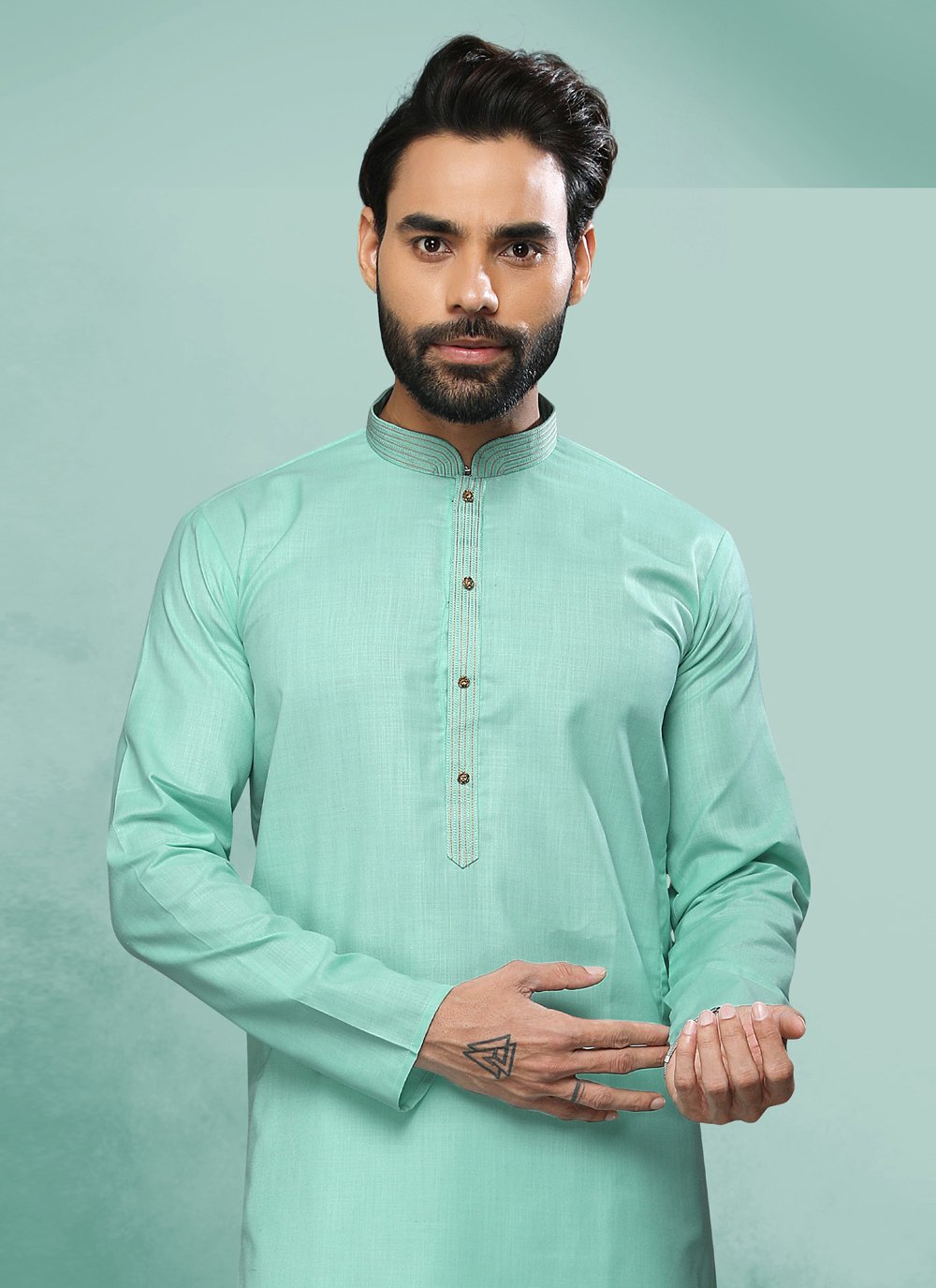 Kurta Pyjama Handloom Cotton Green Embroidered Mens