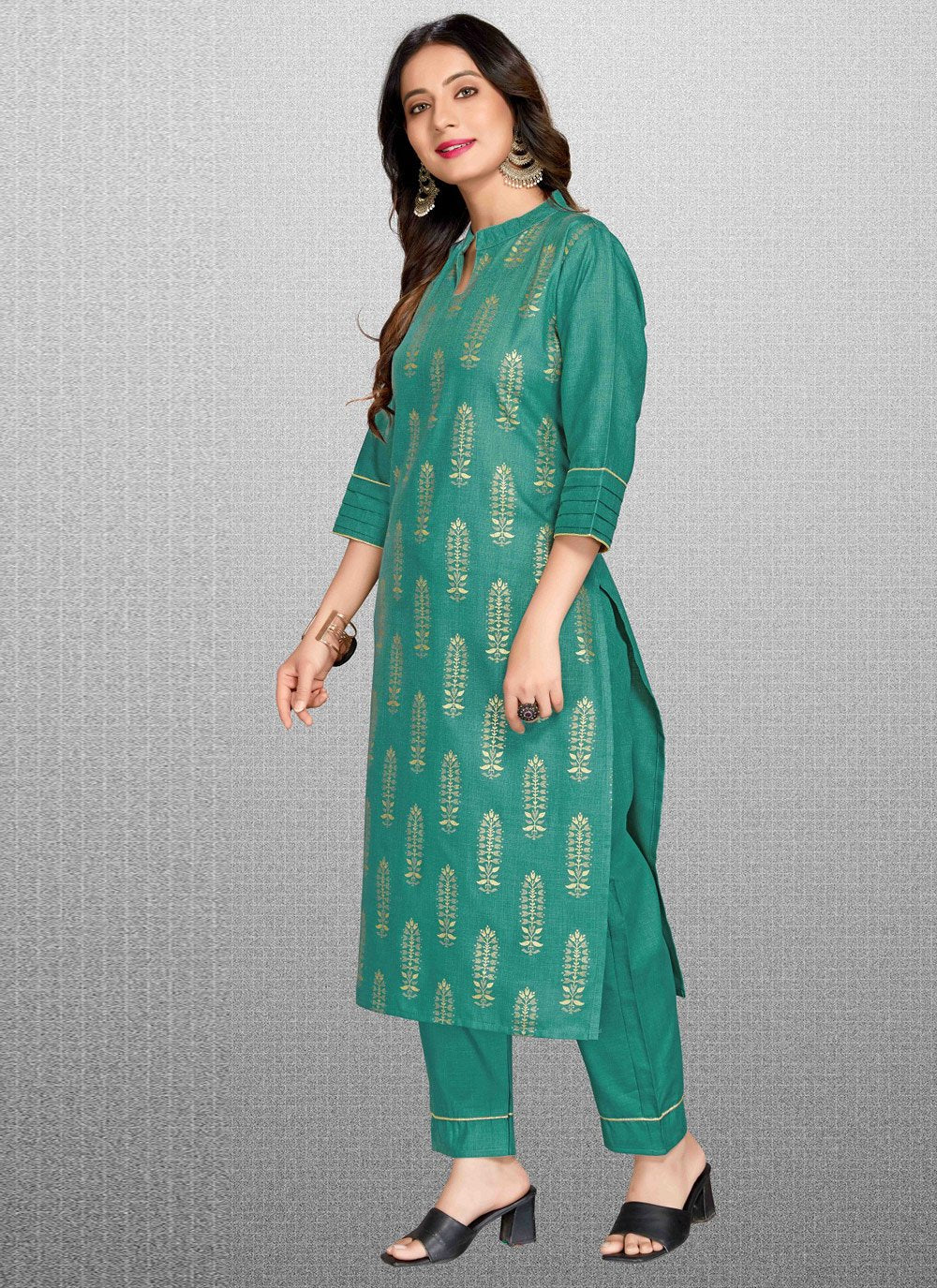 Pant Style Suit Blended Cotton Green Print Salwar Kameez