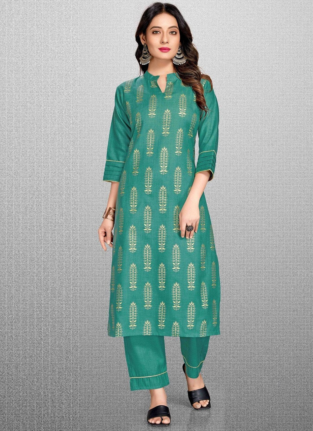 Pant Style Suit Blended Cotton Green Print Salwar Kameez