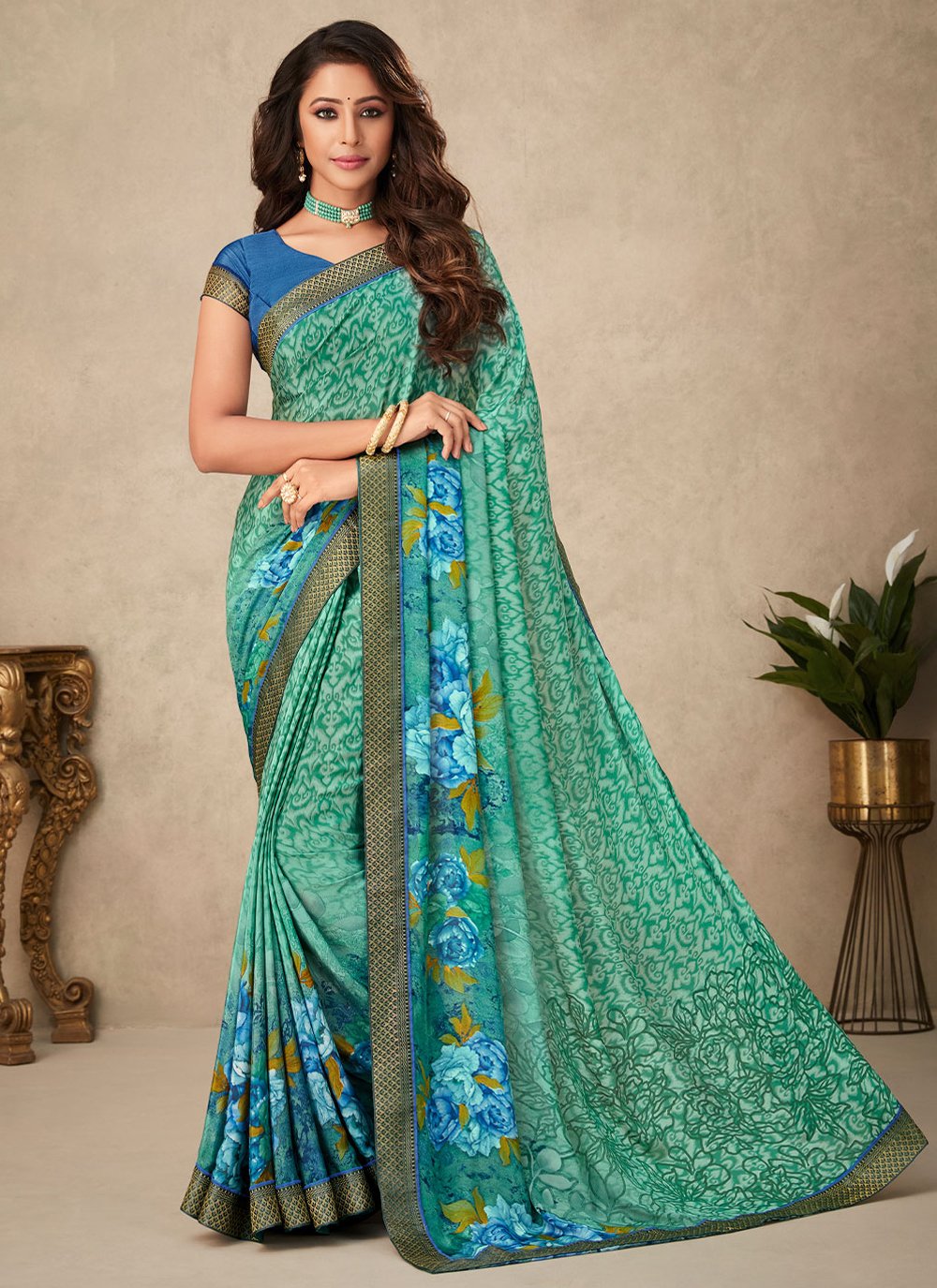 Classic Crepe Silk Green Floral Patch Saree