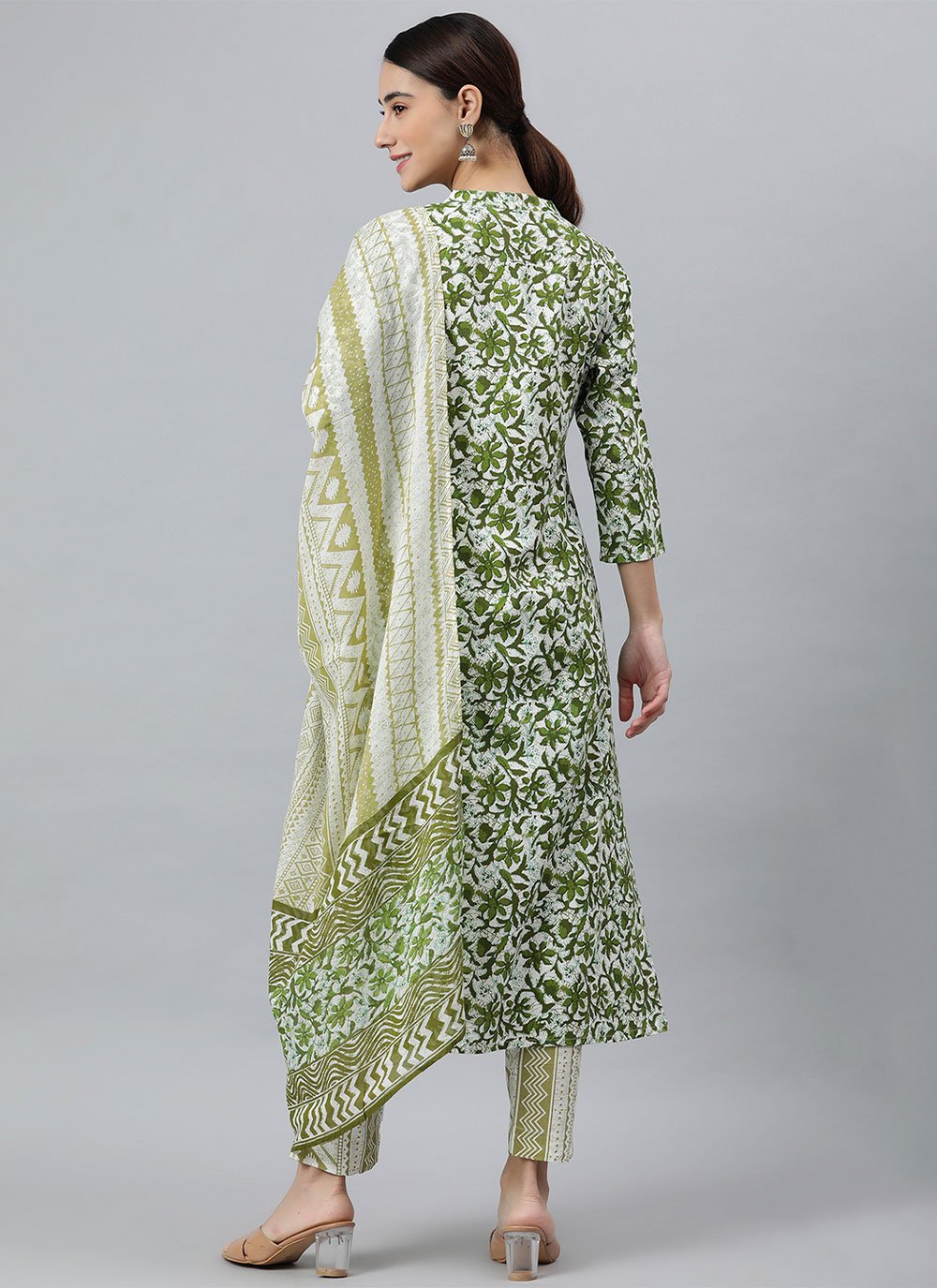 Salwar Suit Rayon Green Floral Patch Salwar Kameez