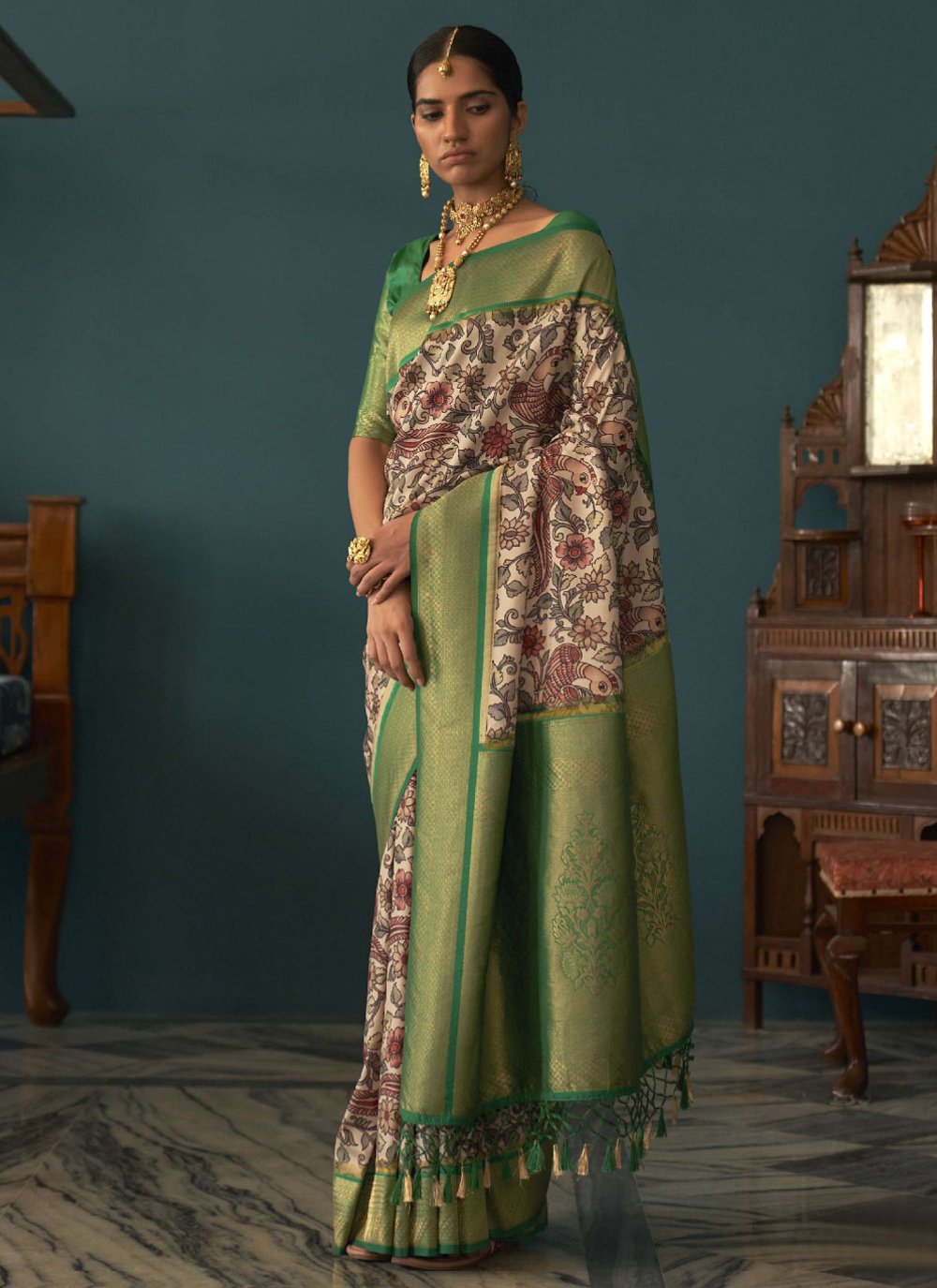 Classic Tussar Silk Green Floral Patch Saree