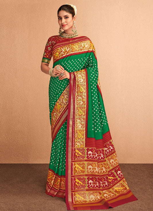 Trendy Saree Silk Green Foil Print Saree