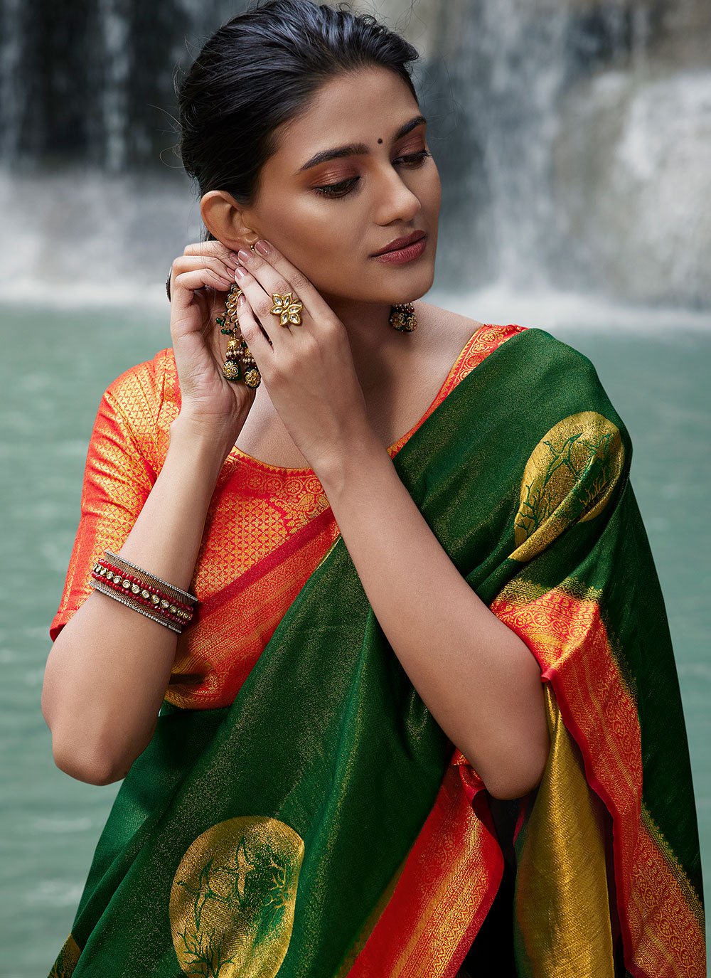 Trendy Saree Kanjivaram Silk Green Woven Saree