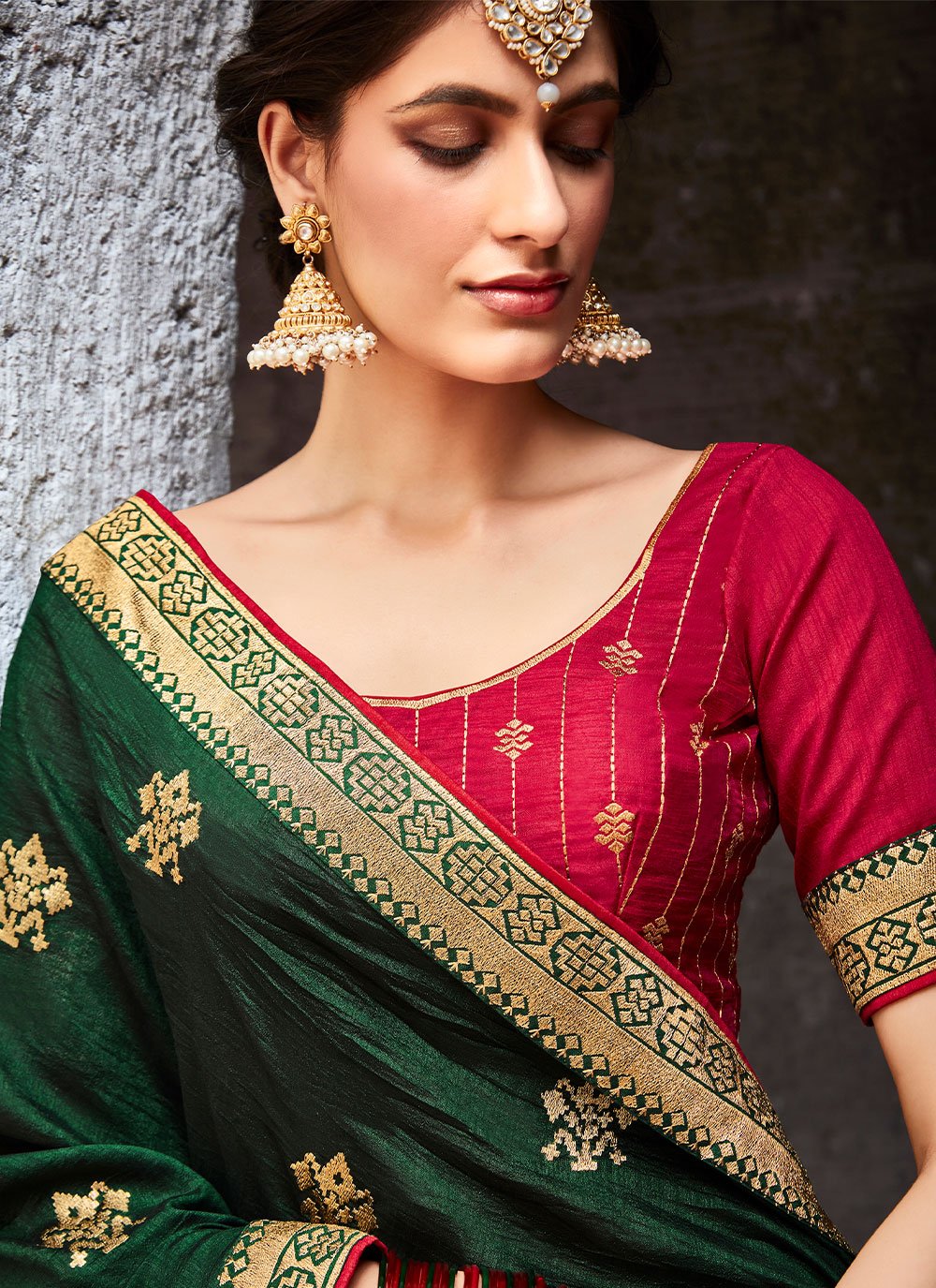 Contemporary Vichitra Silk Green Embroidered Saree