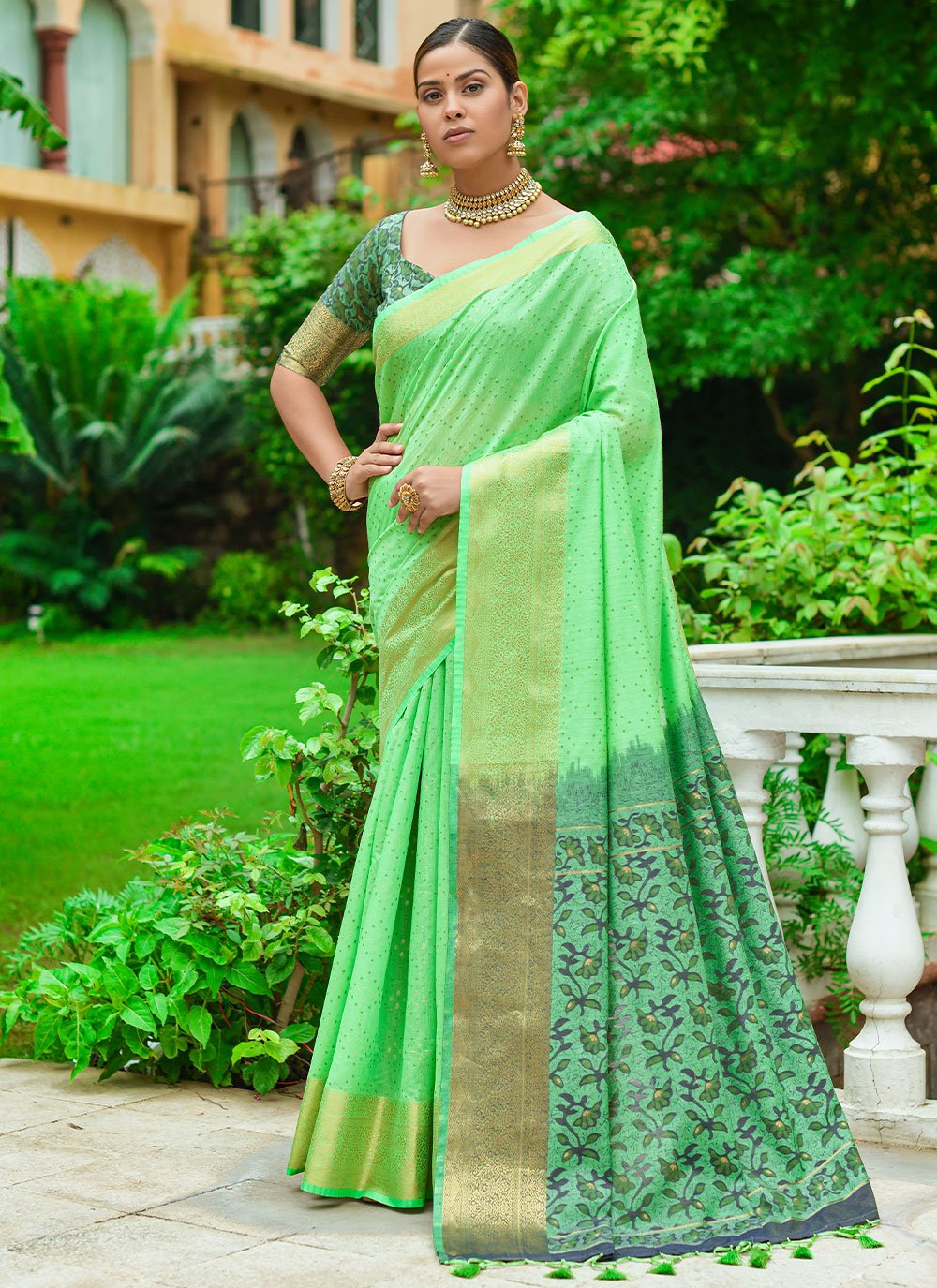 Trendy Saree Linen Green Woven Saree