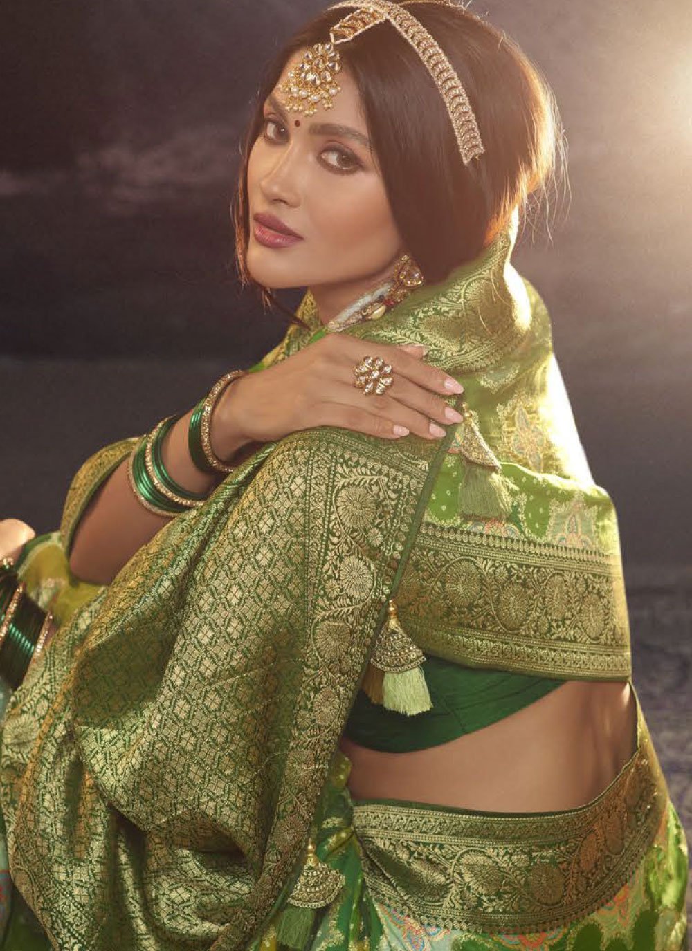 Classic Viscose Green Weaving Saree