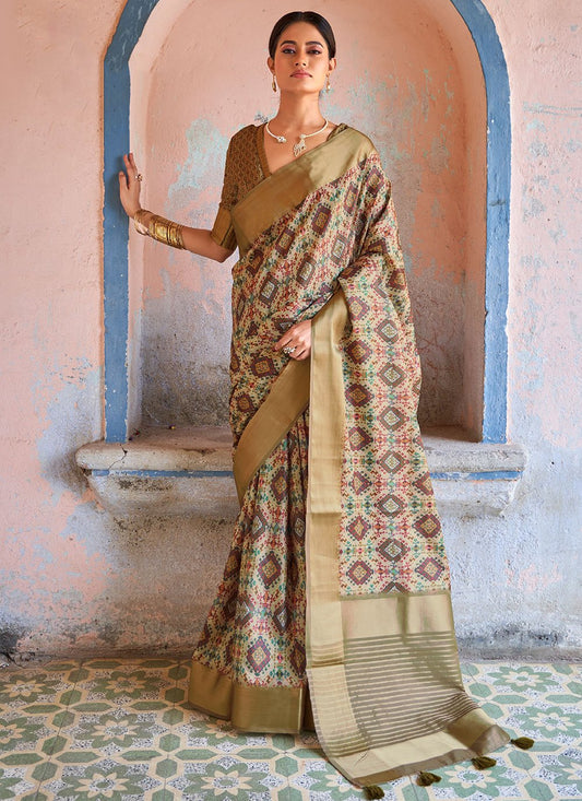 Contemporary Silk Green Weaving Saree