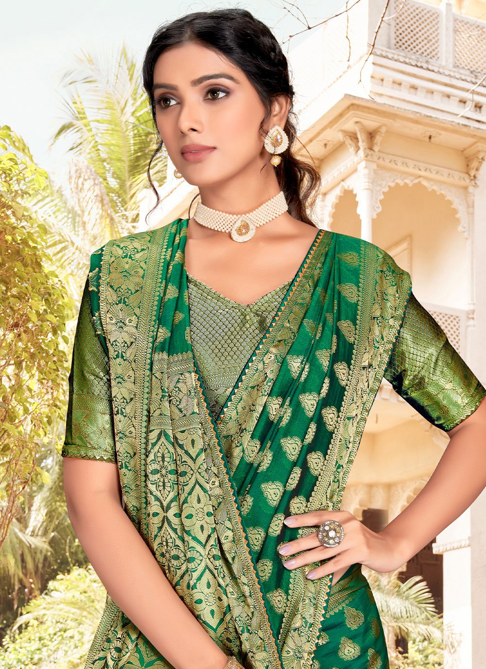 Contemporary Silk Green Patch Border Saree