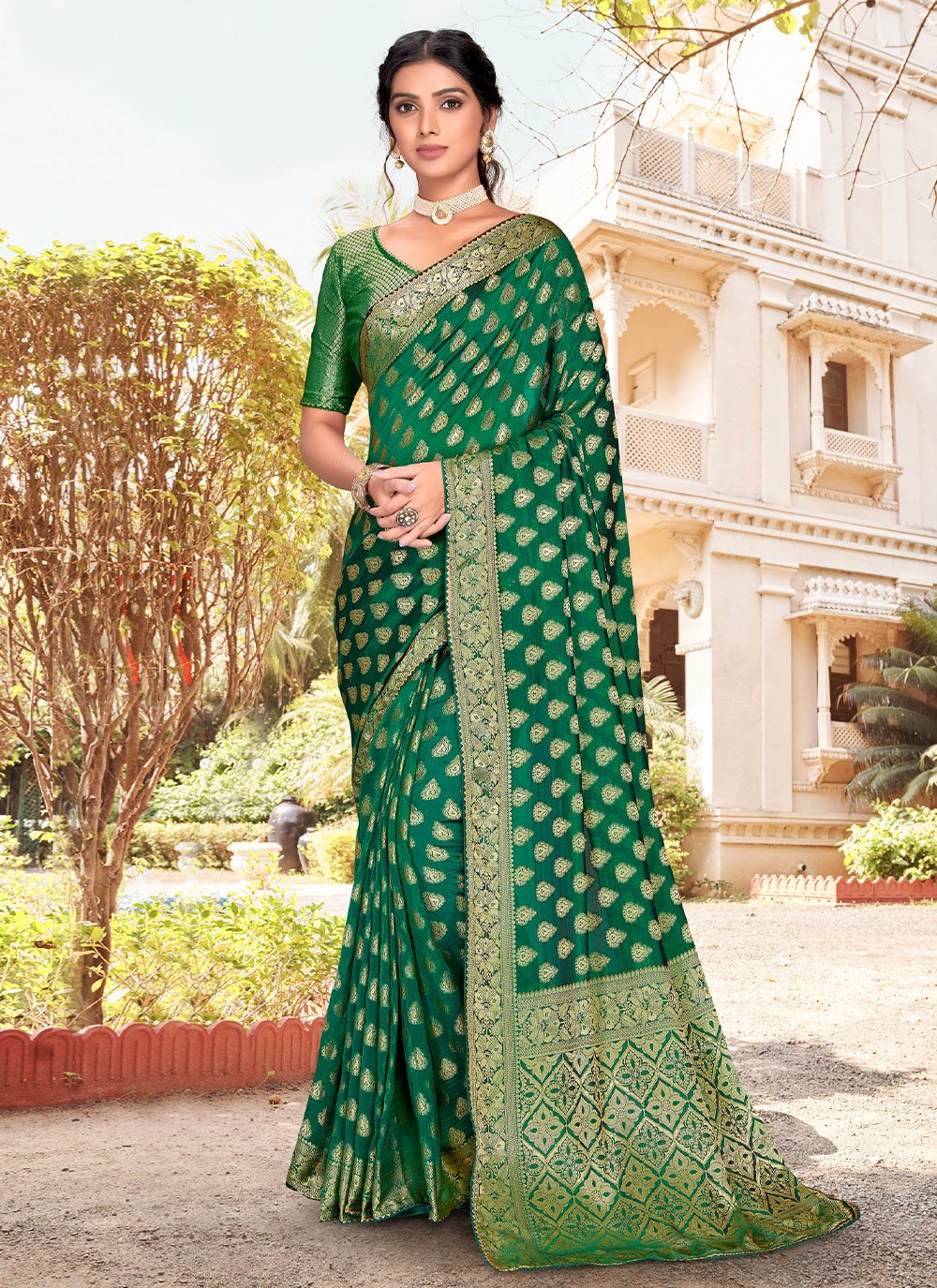 Contemporary Silk Green Patch Border Saree