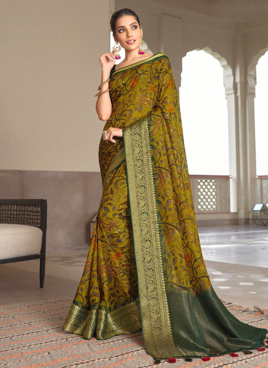 Trendy Saree Silk Viscose Green Weaving Saree