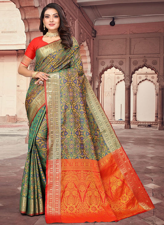 Classic Patola Silk Green Weaving Saree