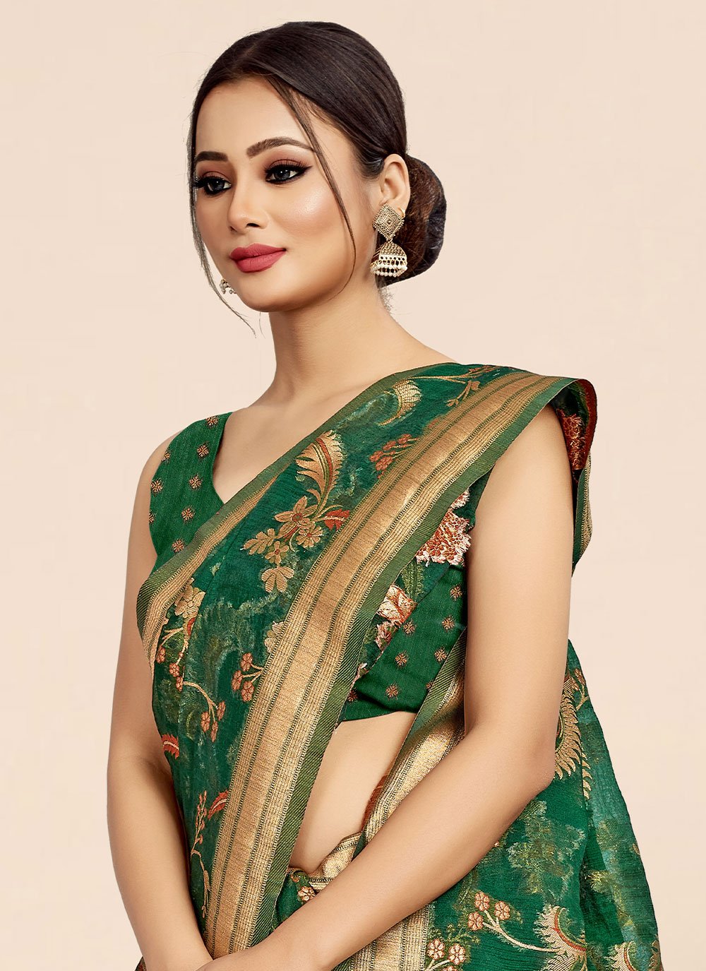 Trendy Saree Organza Viscose Green Weaving Saree