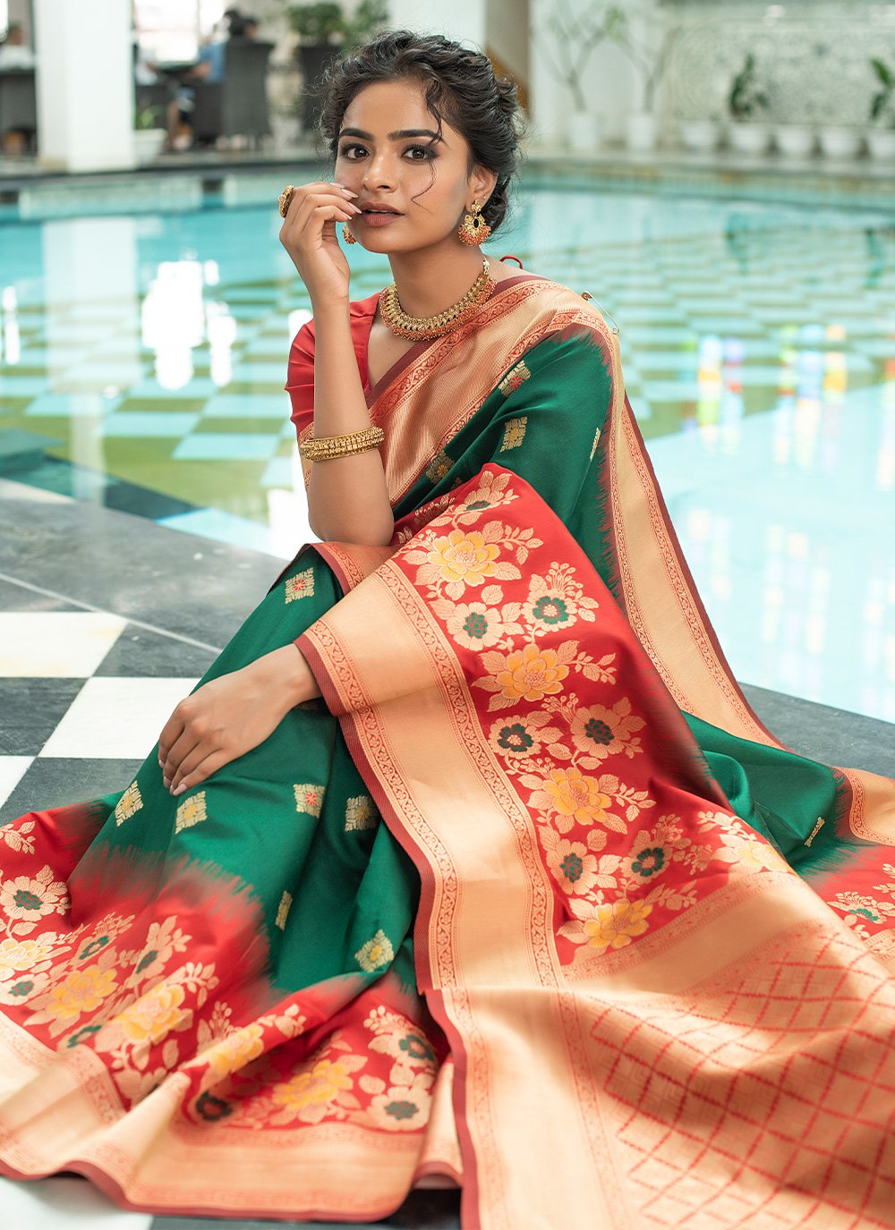 Trendy Saree Silk Green Woven Saree