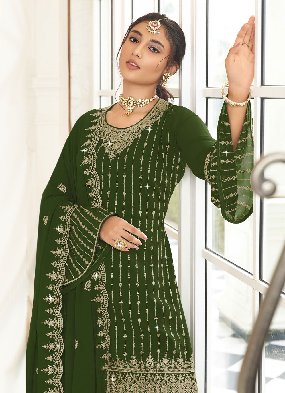 Salwar Suit Georgette Green Embroidered Salwar Kameez