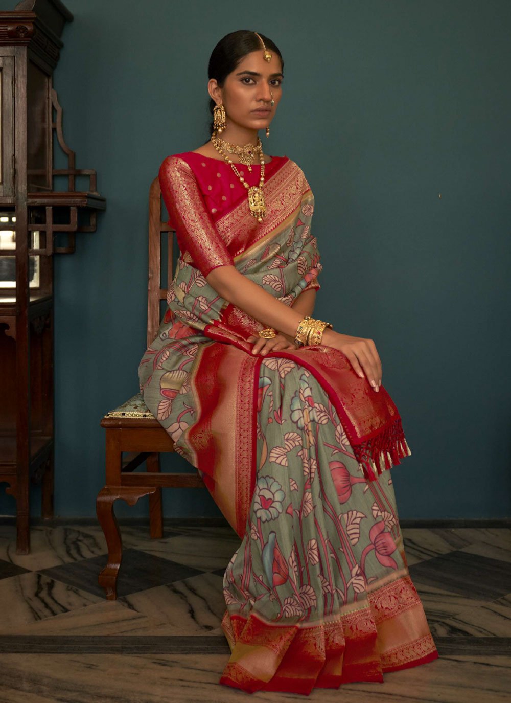 Trendy Saree Tussar Silk Grey Red Floral Patch Saree